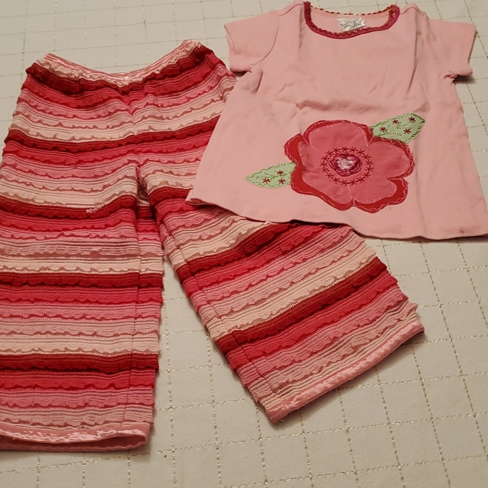 Adorable baby lulu outfit 3T